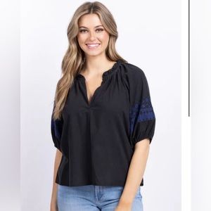 BNWT!! Gorgeous Xirena boho chic “Janie” cotton blouse puff embroidered sleeves